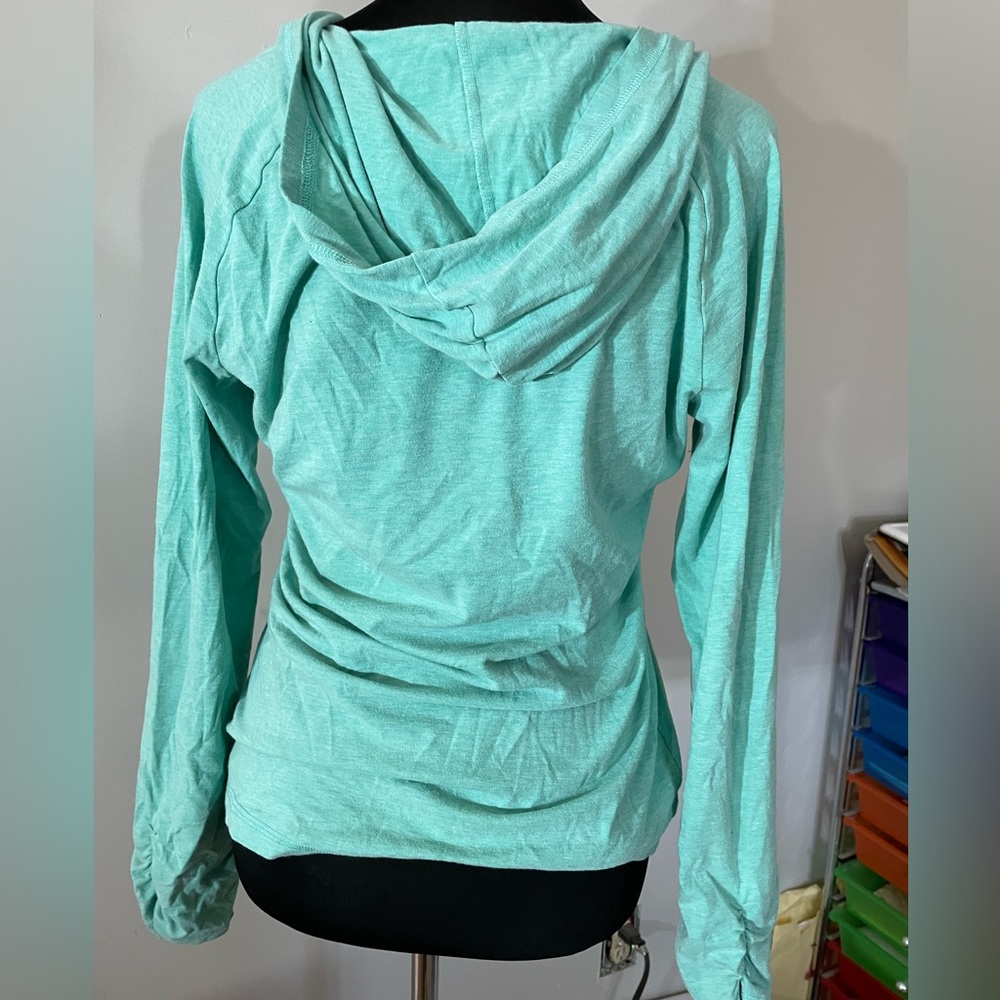 Mint puma hoodie size Medium - Picture 3 of 4